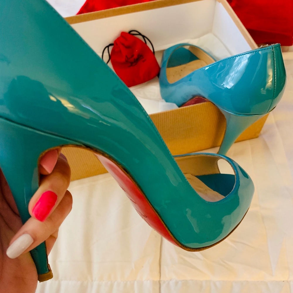 Christian Louboutin Peep Toe Pumps Turquoise 40.5